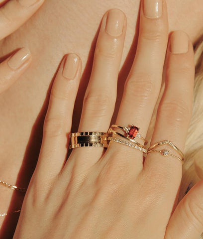 The Her-Story Capsule