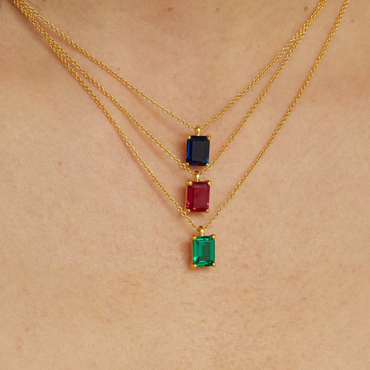 Emerald Gemstone Solitaire Necklace