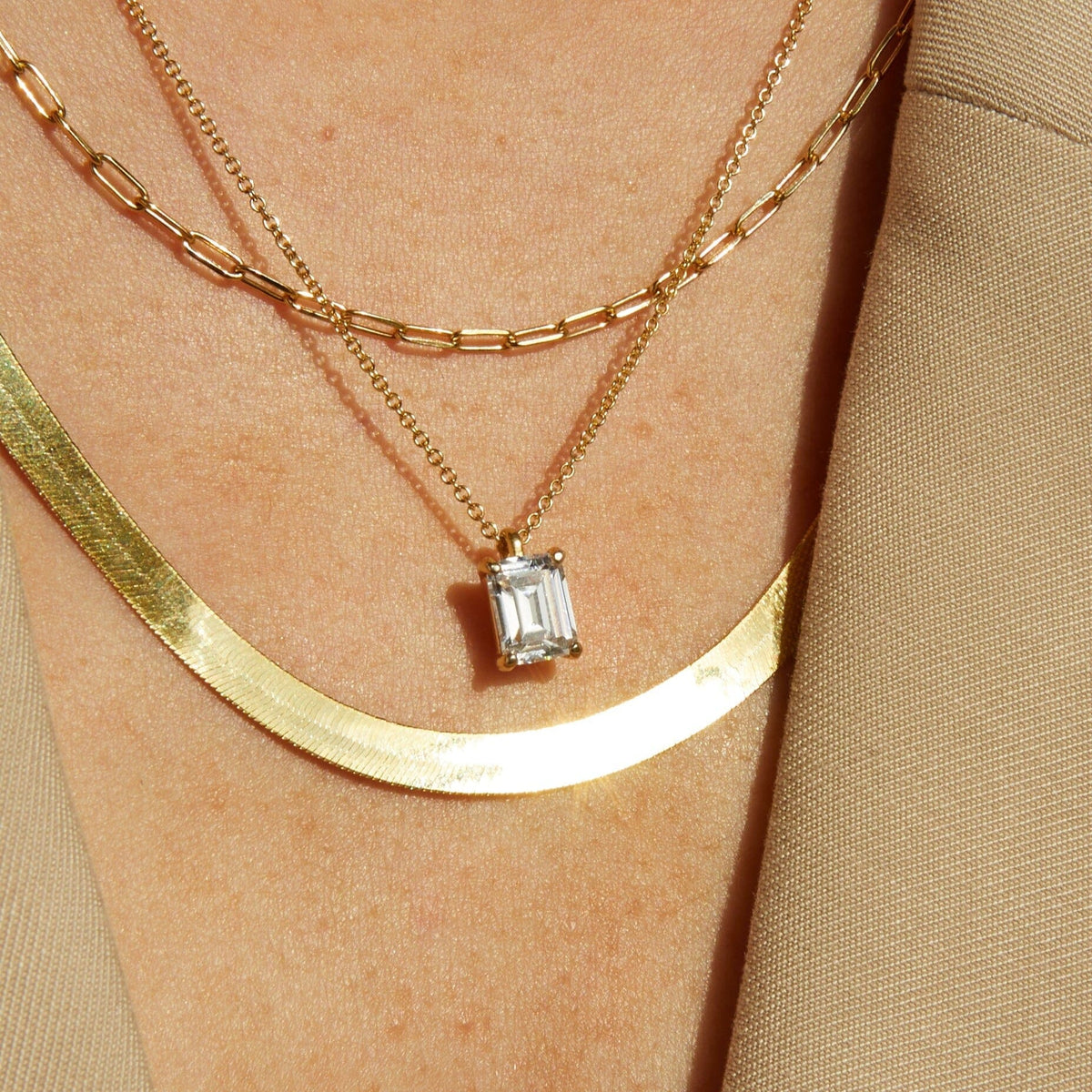 Emerald Gemstone Solitaire Necklace