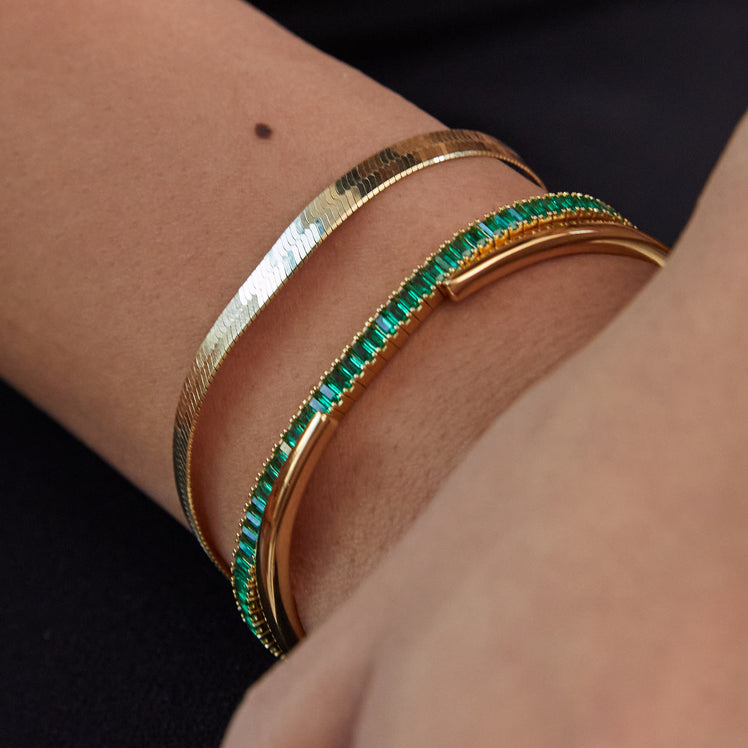 REAL CUSTOMERS.<br> REAL GOLD.