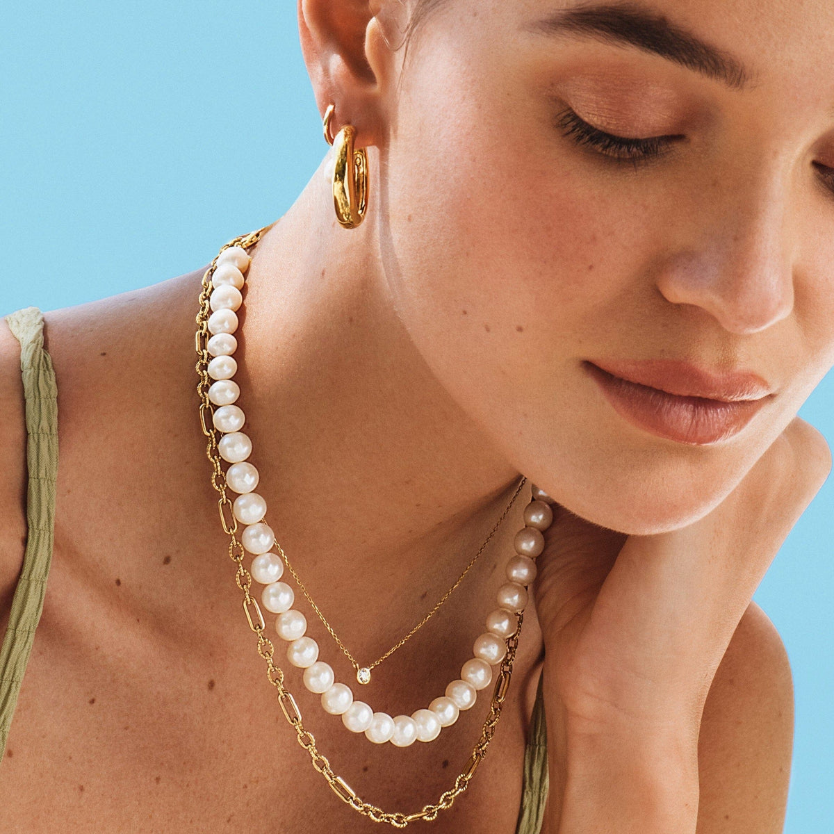 Classic Pearl Necklace