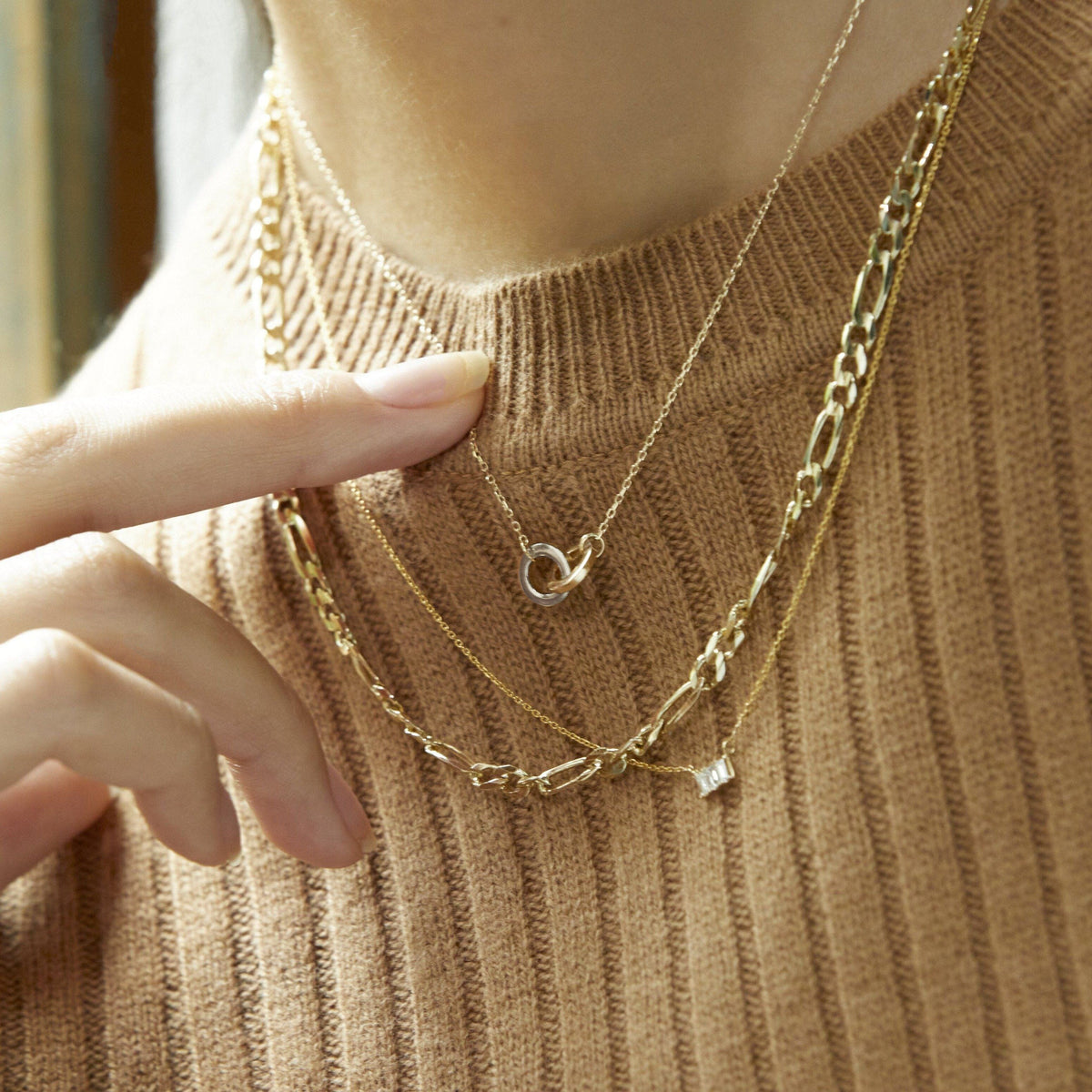 Two-Tone Connection Necklace