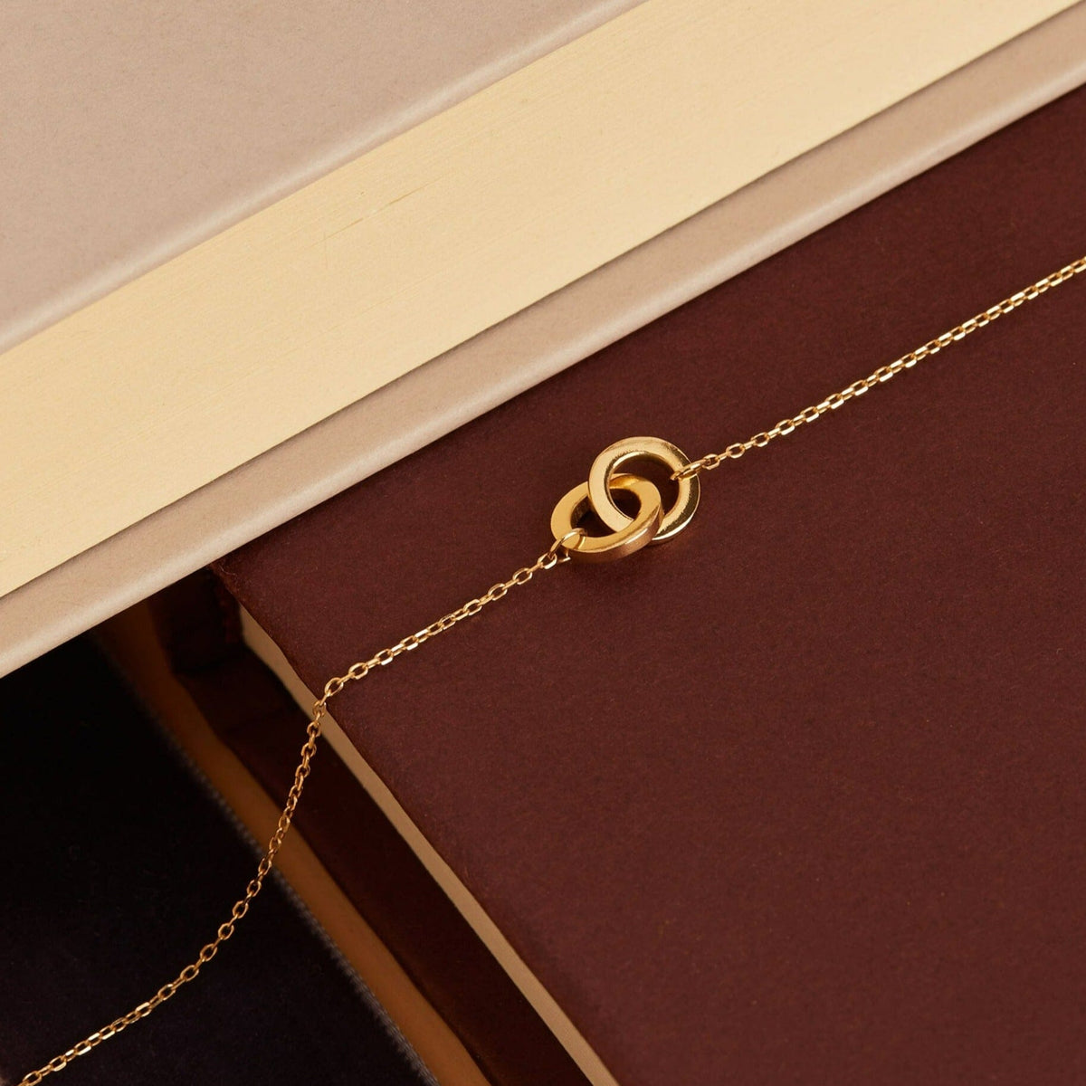 Connection Necklace