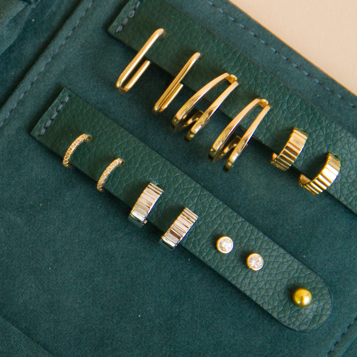 Flatlay Model