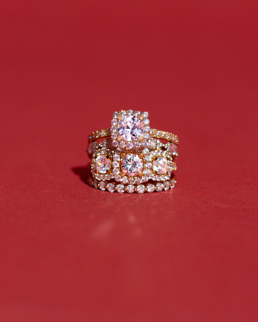 Halo With Pavé Rings