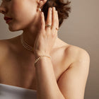 Aurate x Marilyn Monroe: Gold Knot Pearl Bracelet