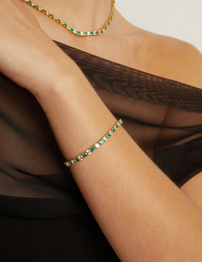 Lab Grown White Sapphire and Green Emerald Alternating Tennis Bracelet