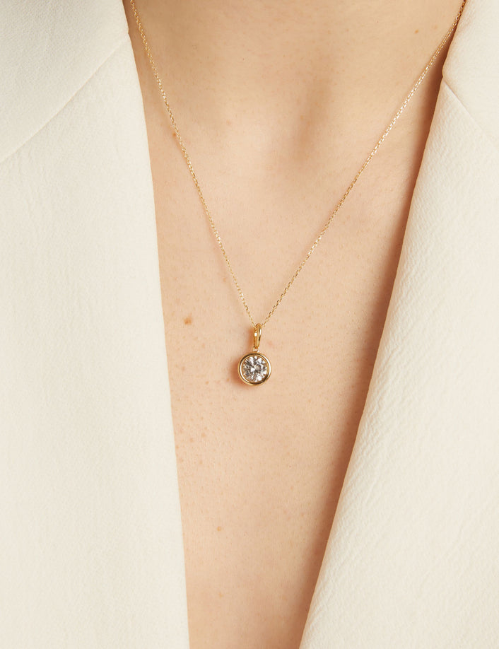 Round Lab Grown Diamond Bezel Pendant