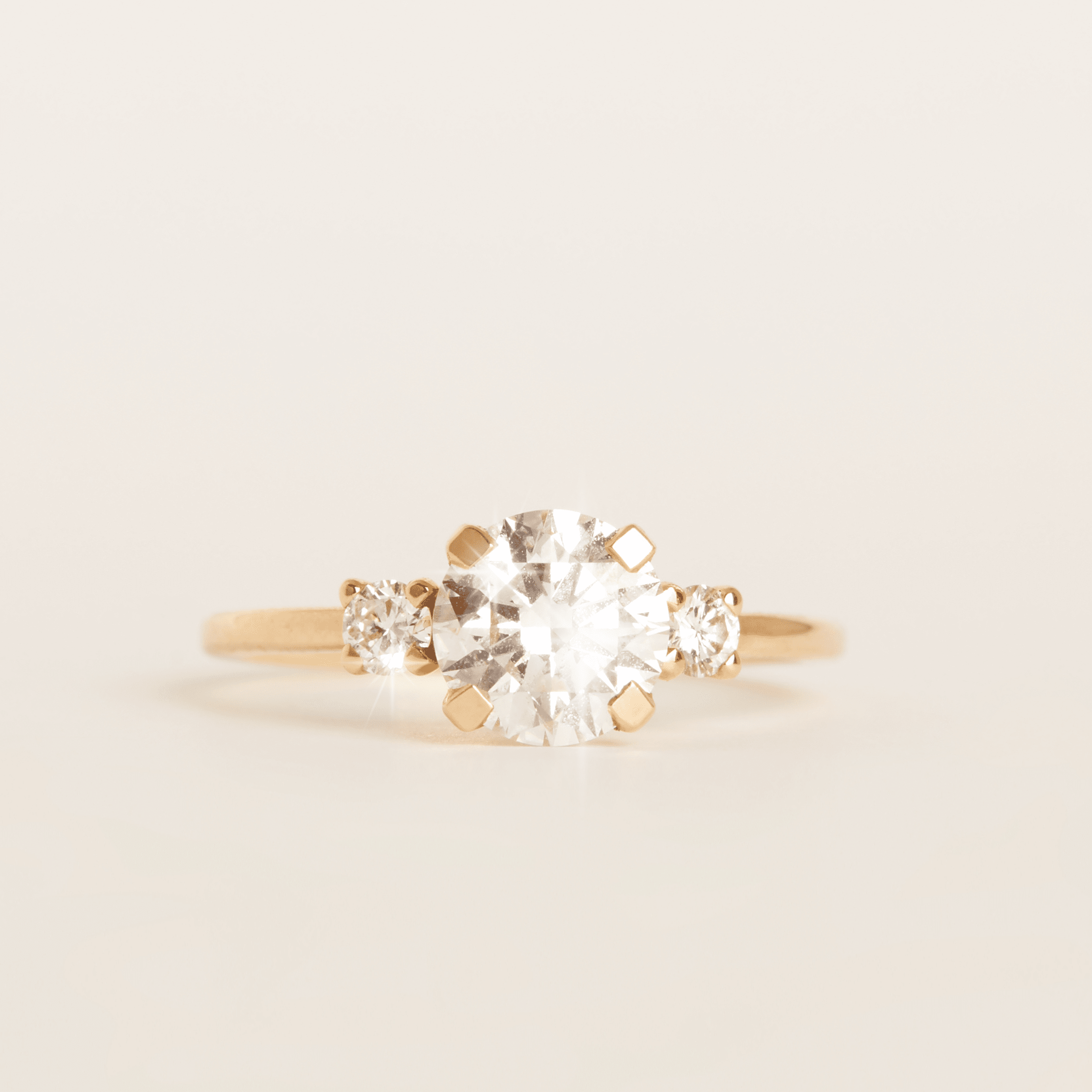 Round Tri-Diamond Ring in Yellow, Rose or White Gold