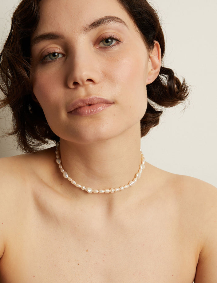 Baroque Pearl Choker Necklace