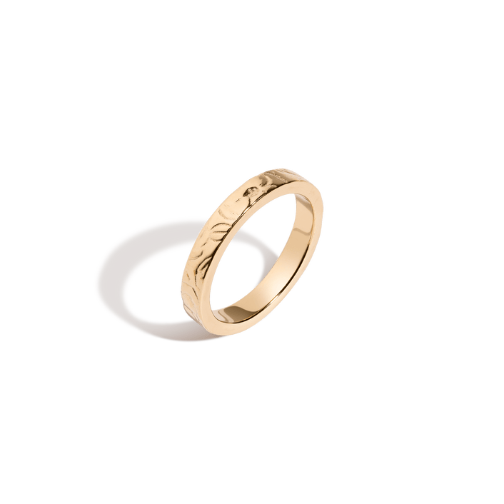 AURATE X MACENNA: Mini Rose Garden Ring