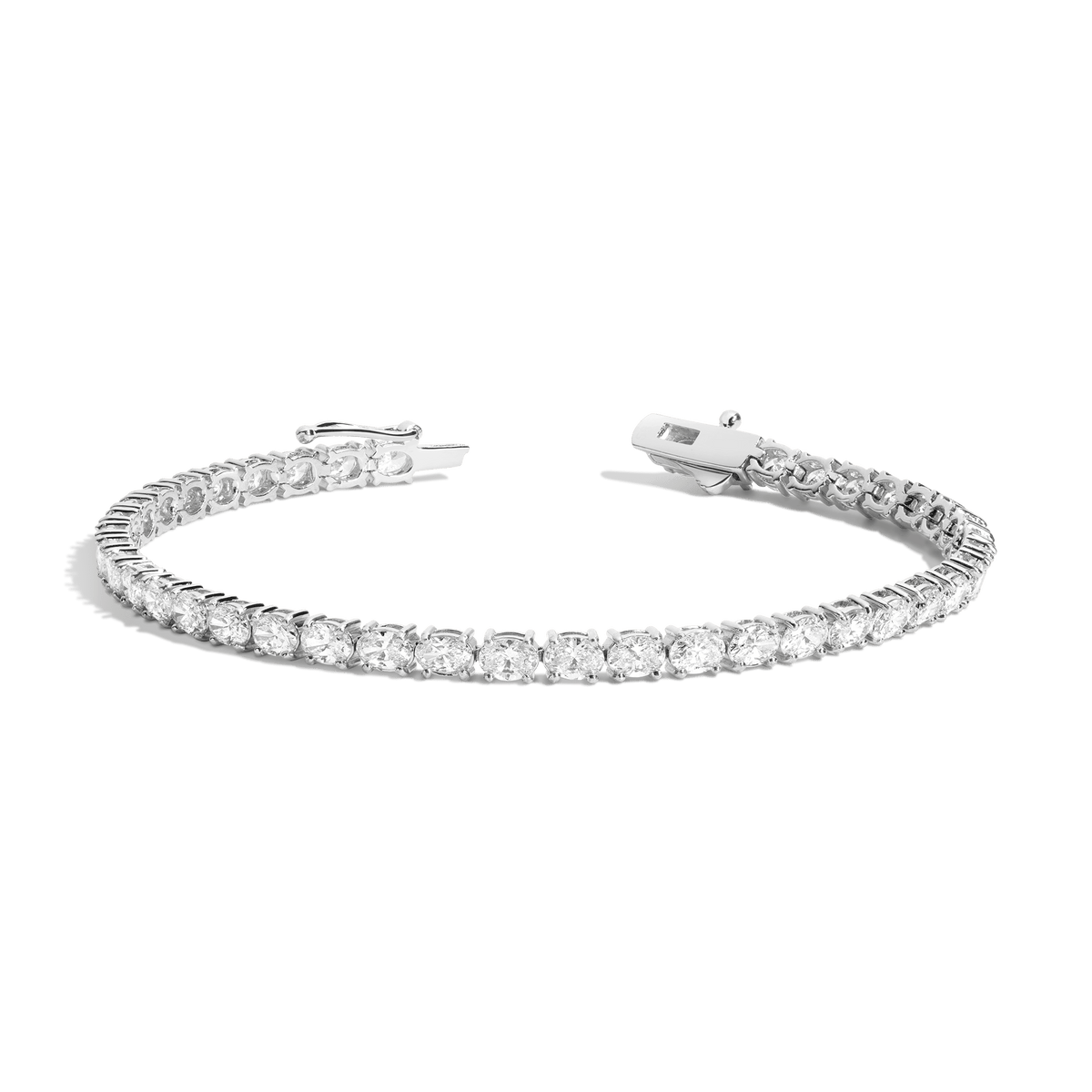 Oval diamond best sale tennis bracelet