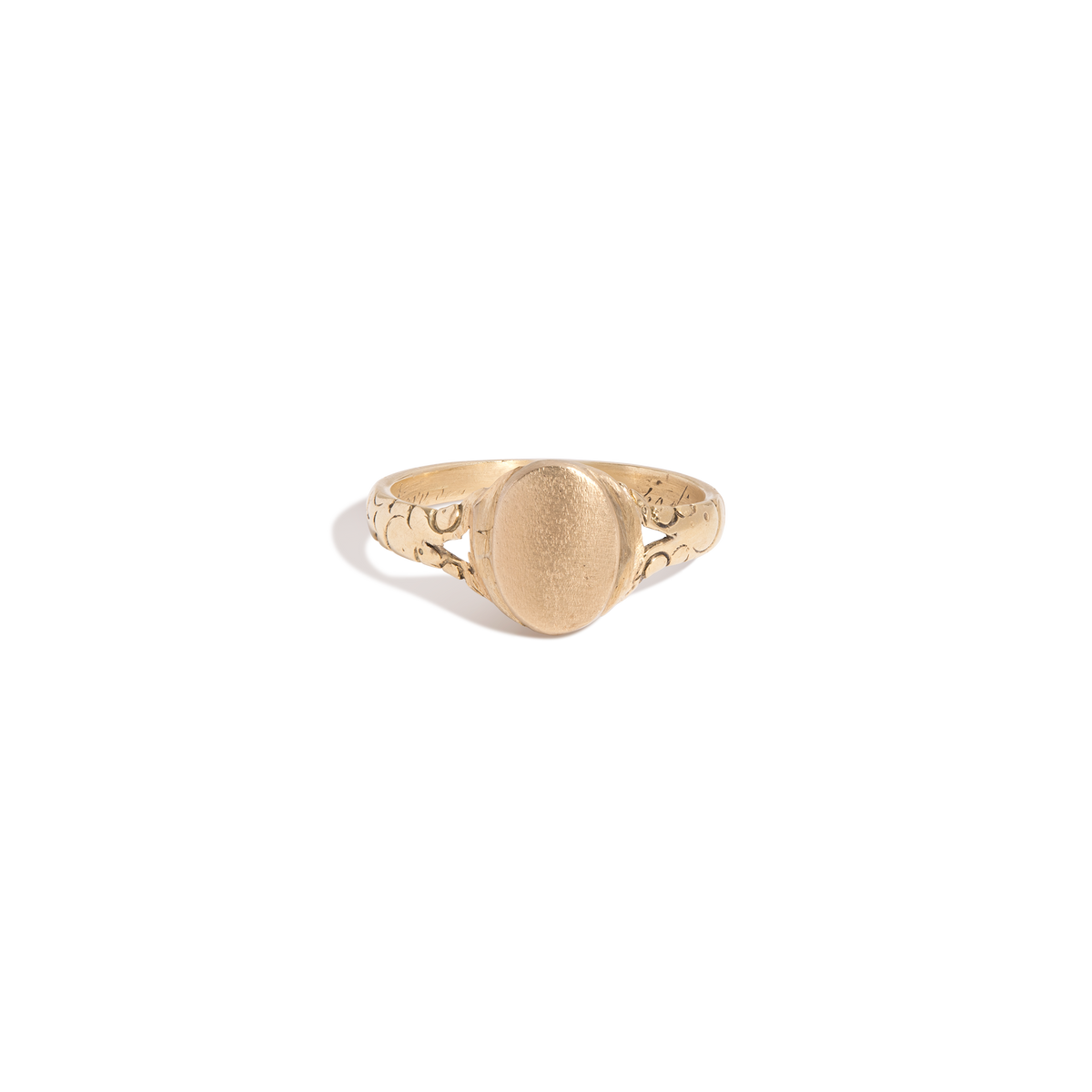 Antique Scrollwork Gold Signet Ring 18k Yellow Gold First