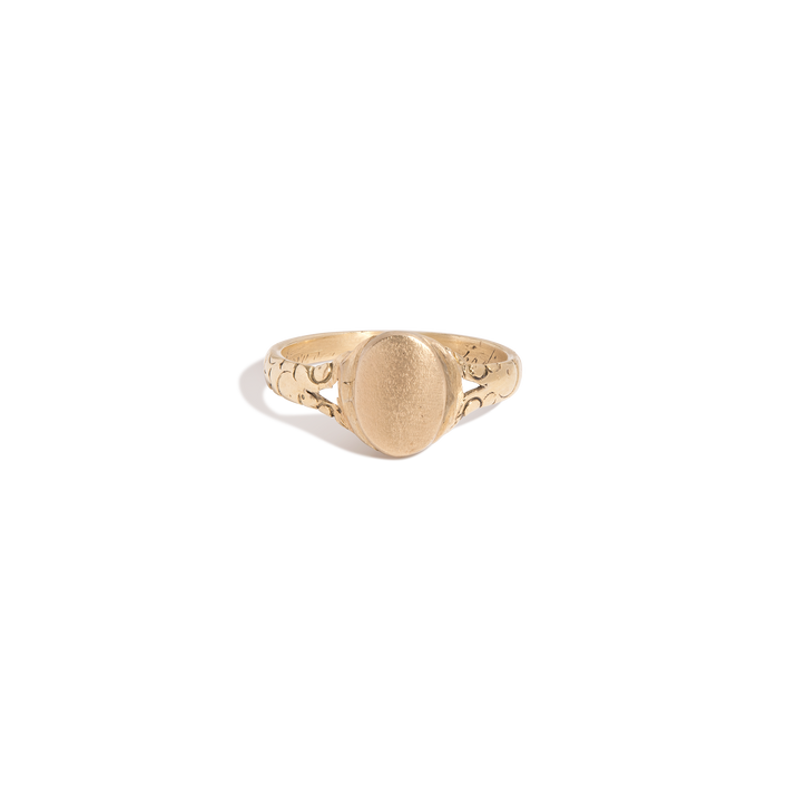 Antique Scrollwork Gold Signet Ring 18k Yellow Gold First