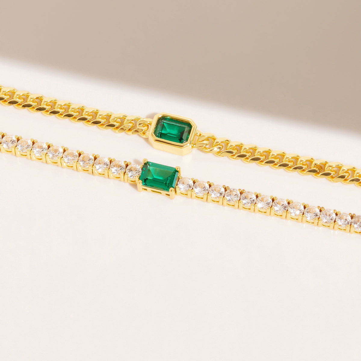 Emerald Curb Chain Bracelet