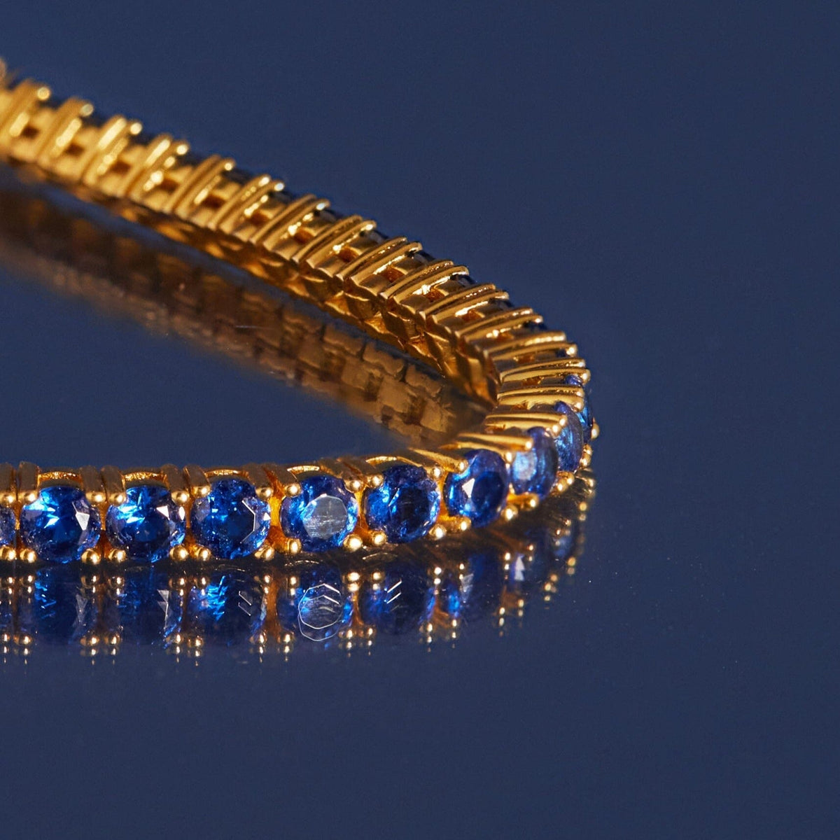 Blue sapphire hot sale tennis necklace