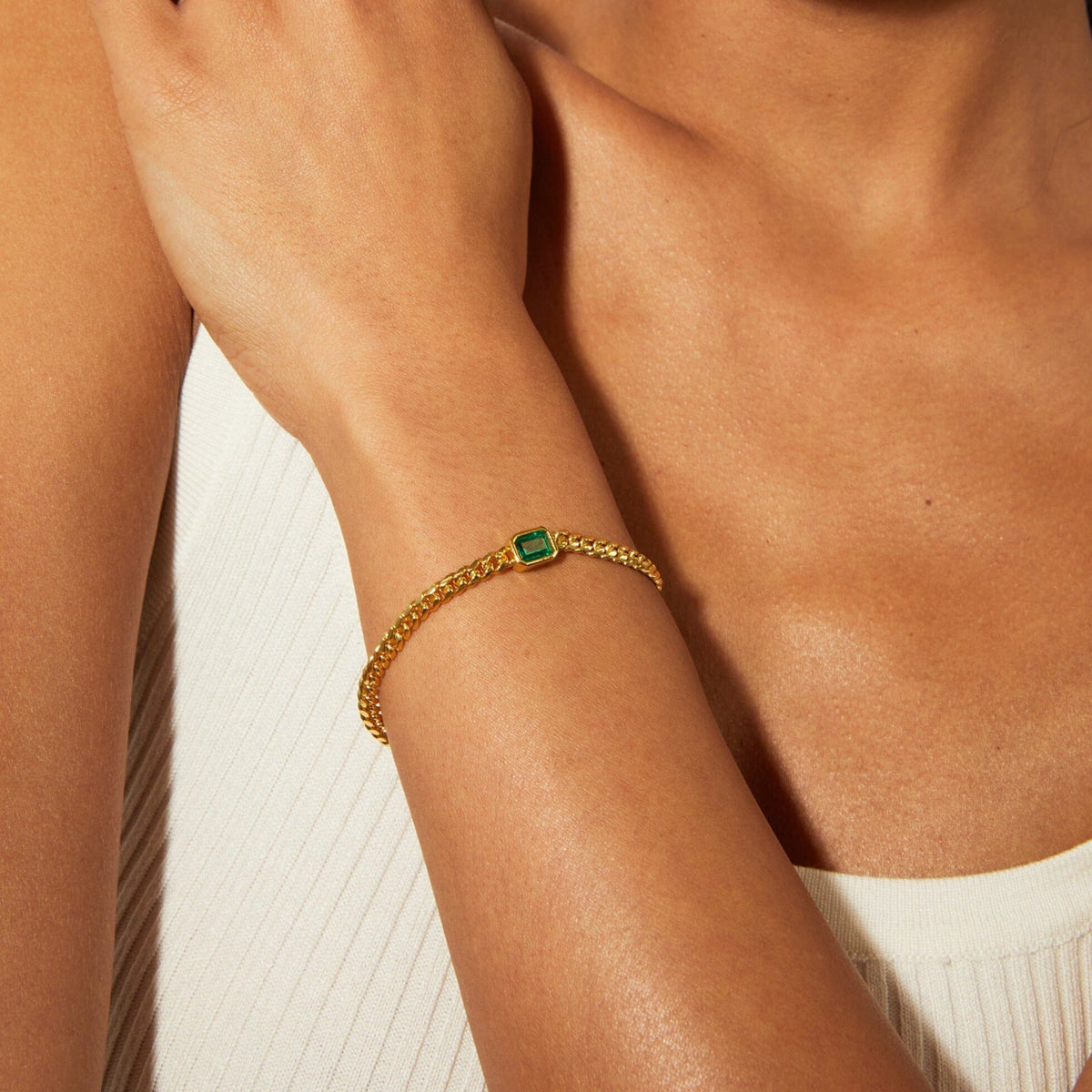 Emerald Curb Chain Bracelet