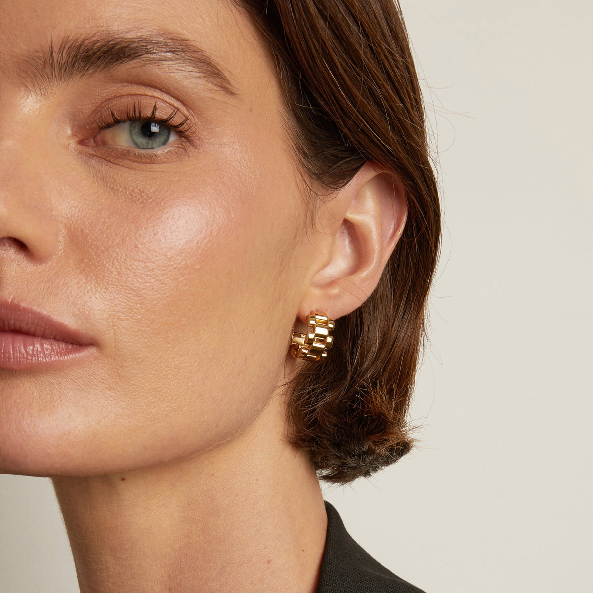 Panther Chain Link Hoop Earring