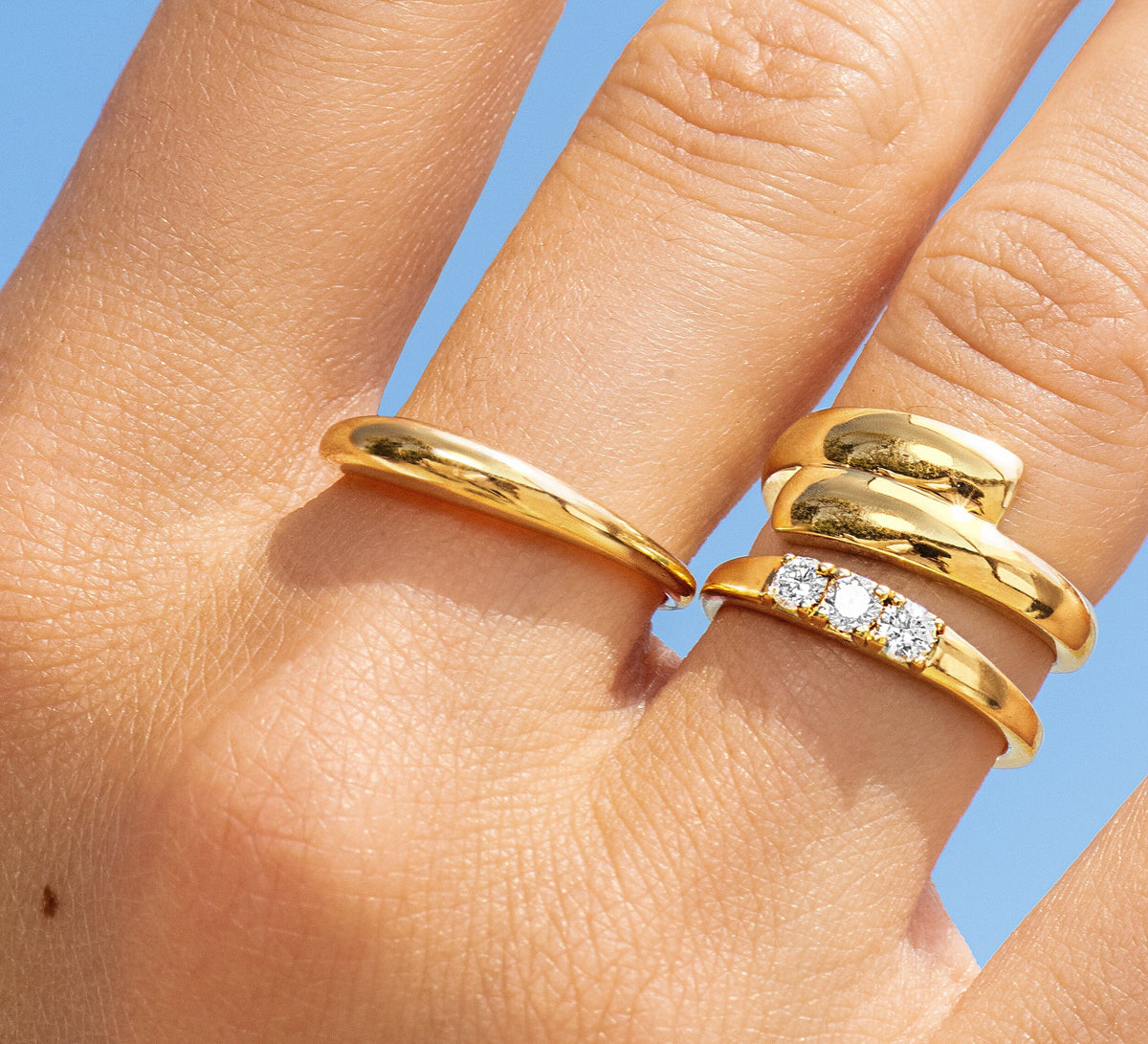 Luna Gold Bold Ring in Yellow, Rose or White Gold