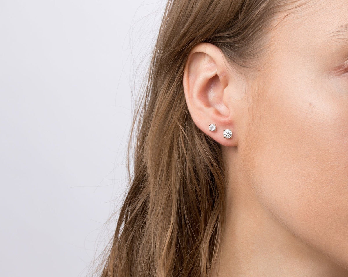 Diamond Stud Earrings - Lab