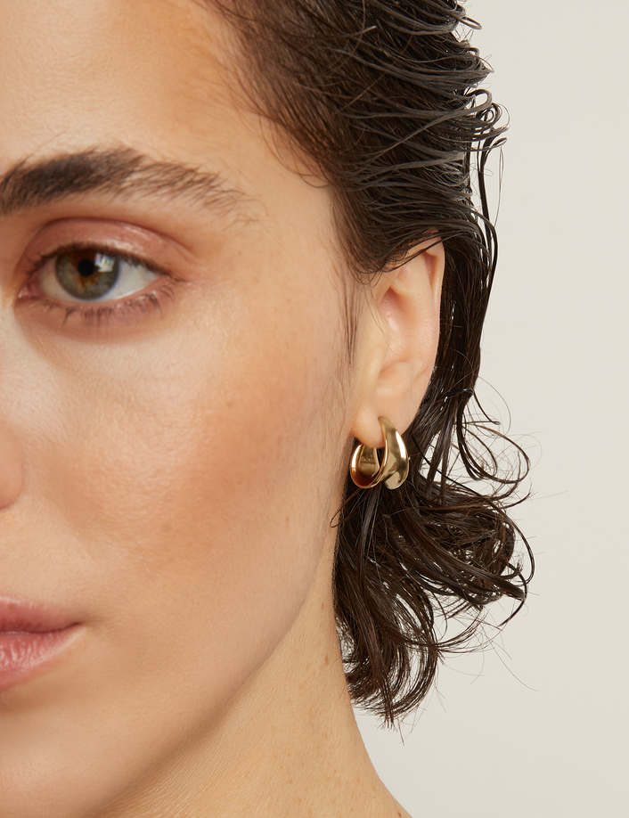 Curve Hoop Earrings