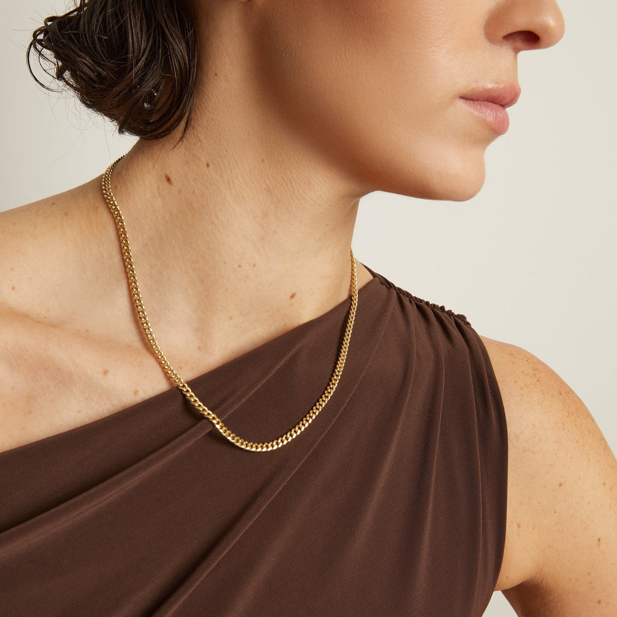 Medium Cuban Chain Necklace
