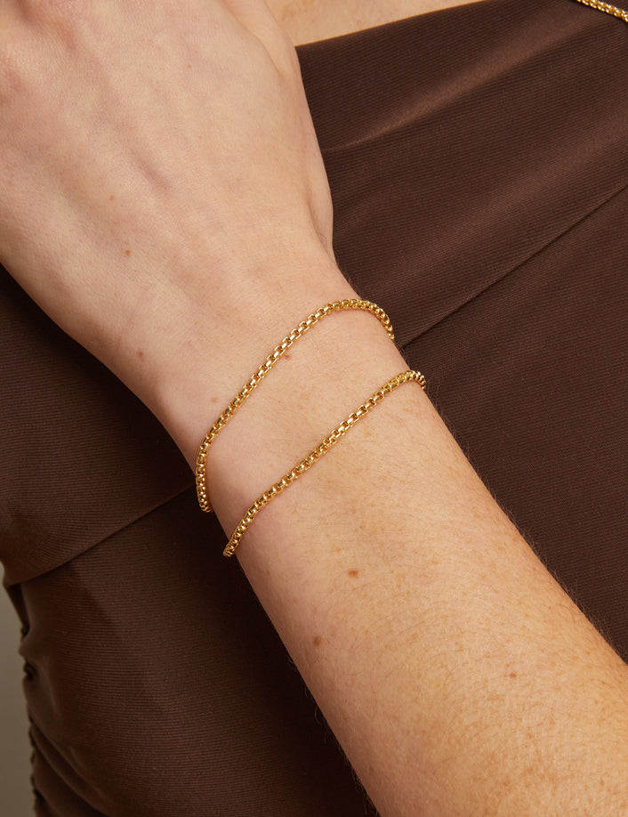Round Box Chain Bracelet