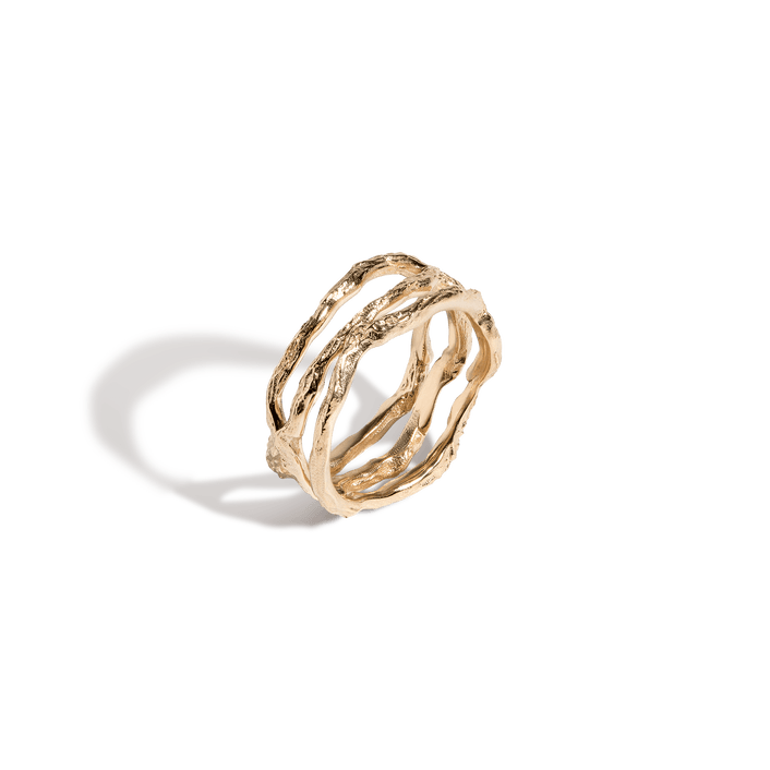 AURATE X KERRY: Venus Tri Gold Ring