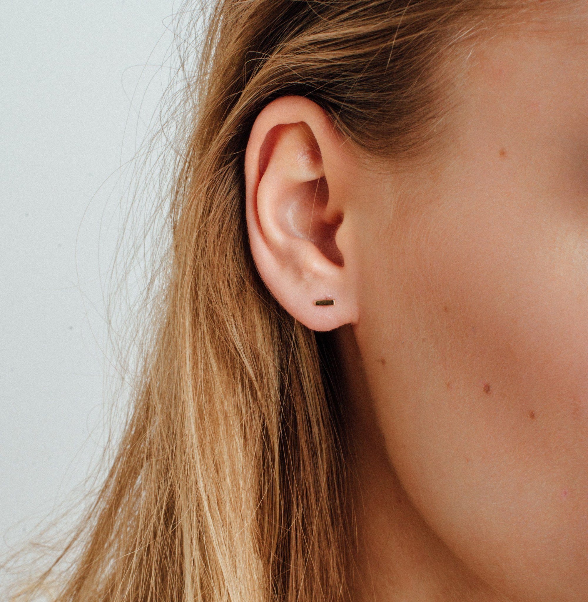 Mini Gold Bar Earring in Yellow Rose or White Gold