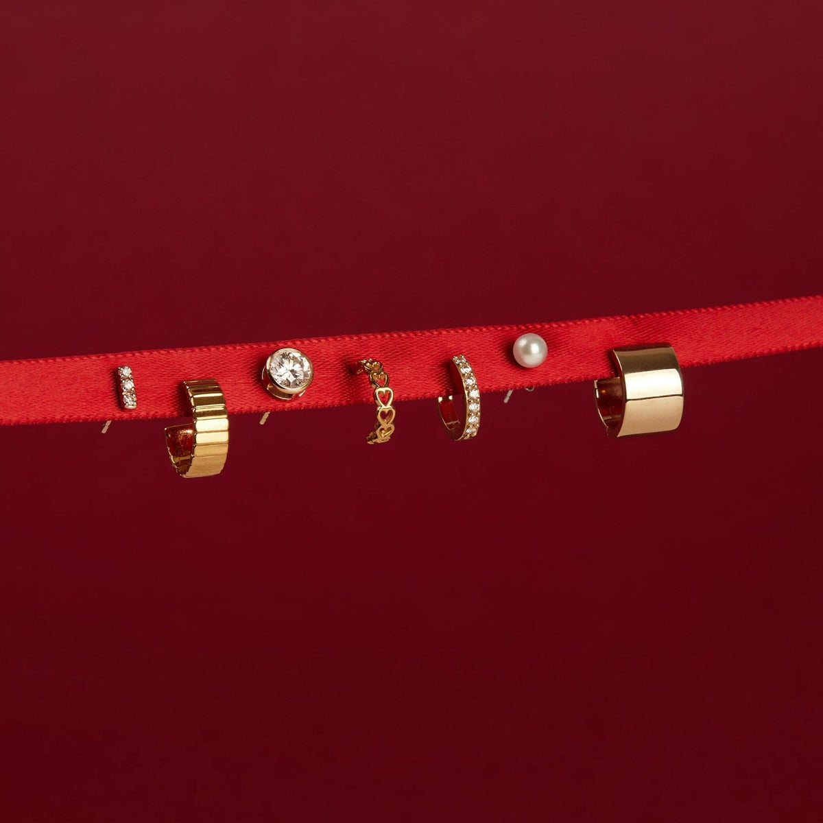 Mini Diamond Bar Earring