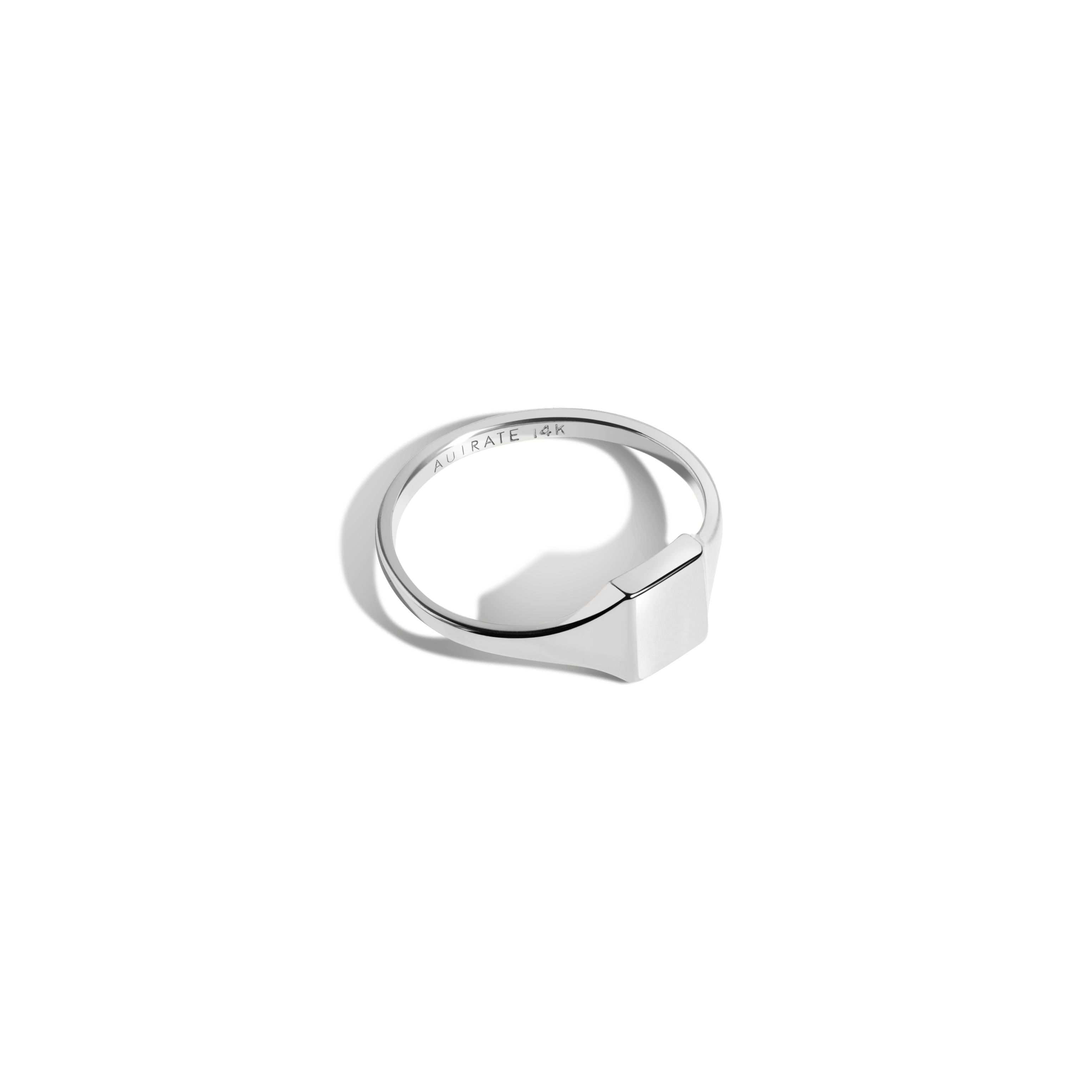 Engravable Signet Ring in Yellow, Rose or White Gold