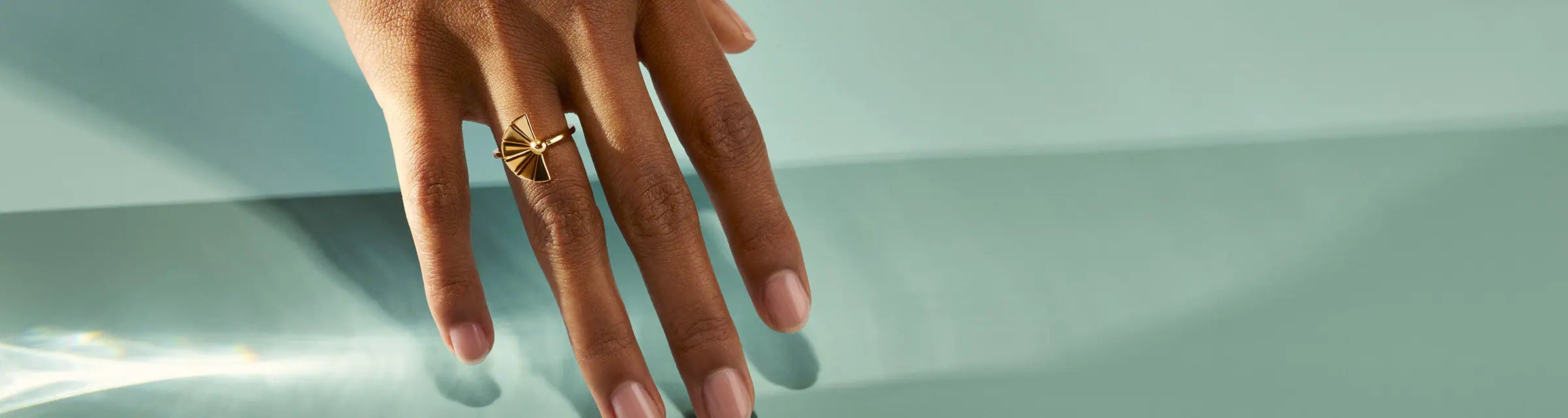 Partnering With Mastery Charter to Give Books to Kids